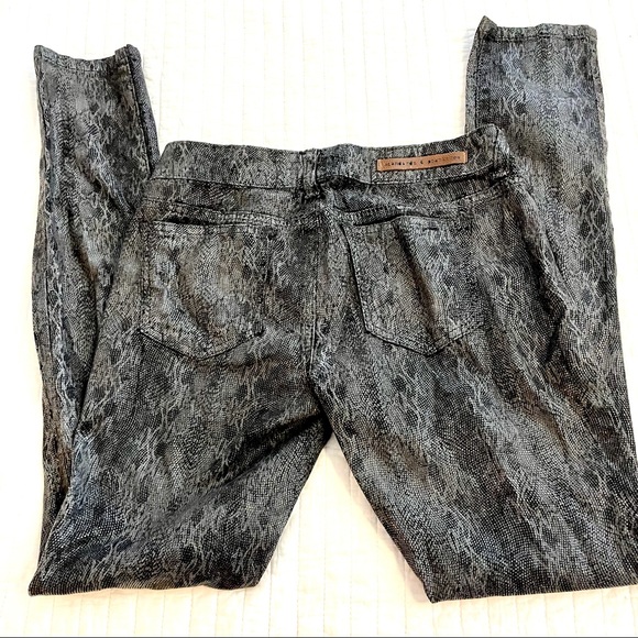 Standards and practices snakeskin print jeans - Picture 6 of 9